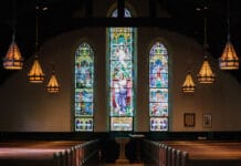 Oświetlenie kościoła lub kapliczki – o czym należy pamiętać?